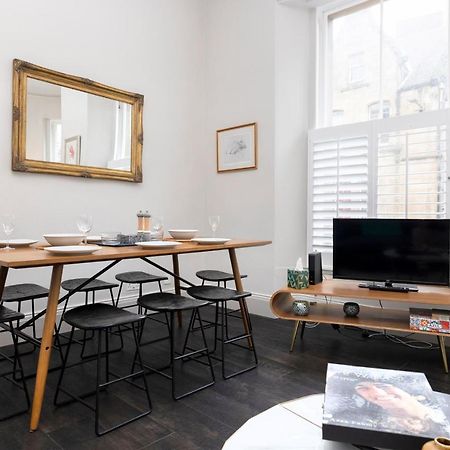 Joivy Sophisticated Apt Near Edinburgh Castle Exterior foto