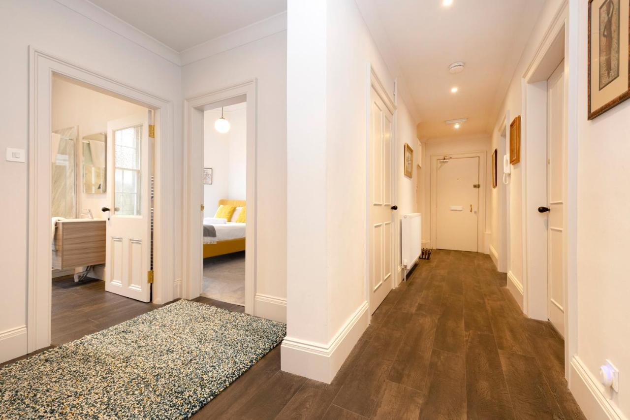 Joivy Sophisticated Apt Near Edinburgh Castle Exterior foto